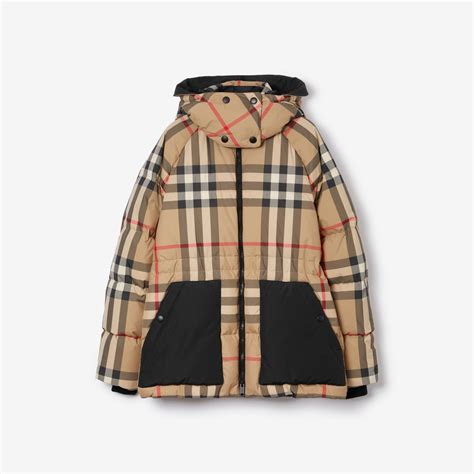 burberry beige puffer coat with nova lining|Burberry coats for women.